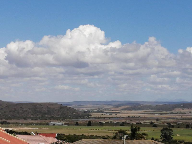 5 Bedroom Property for Sale in Fraaiuitsig Western Cape